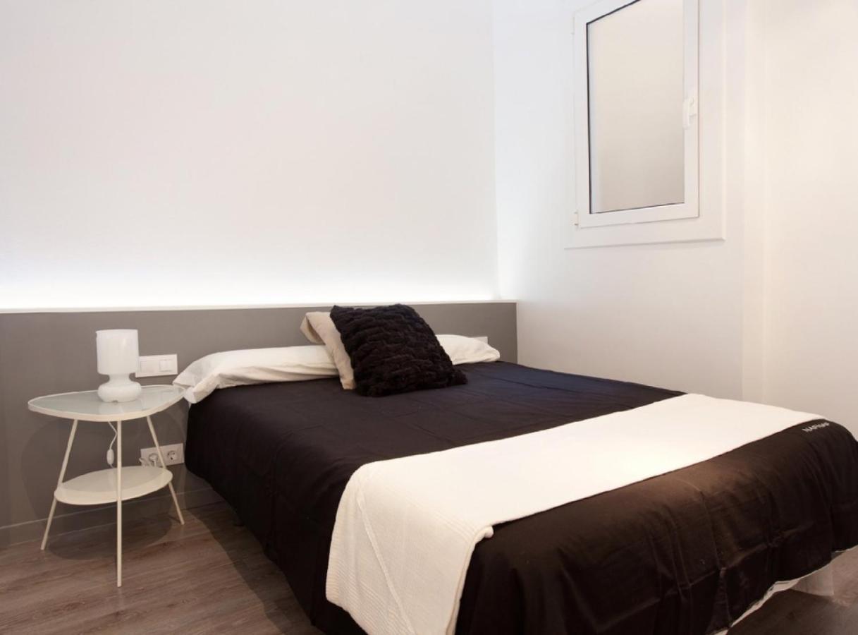 Napoles - Modernist Flat Close To Sagrada Familia Barcelona Zewnętrze zdjęcie